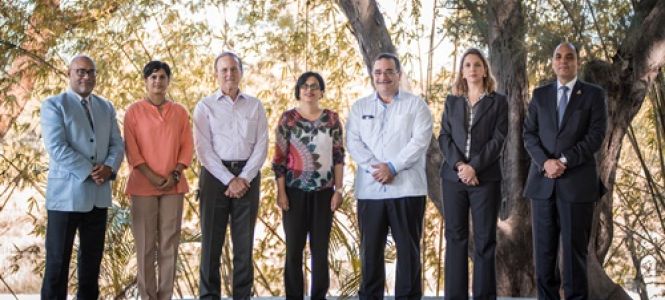 ?p=image&amp;src=%7B%22file%22%3A%22images%2Fprensa%2FFoto+desayuno Instituto Tecnol&oacute;gico de Santo Domingo - Notas de prensa