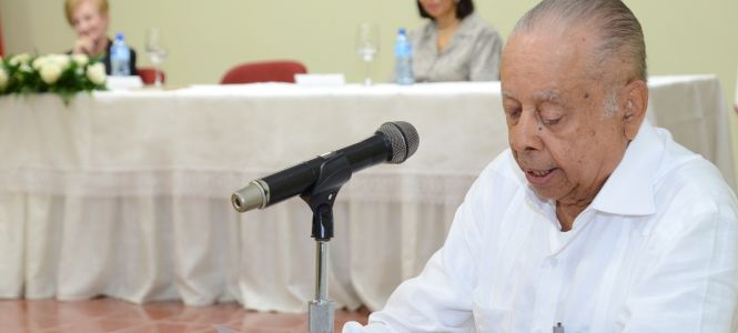 ?p=image&amp;src=%7B%22file%22%3A%22images%2Fnews%2FManuelMoraSerrano Instituto Tecnol&oacute;gico de Santo Domingo - Notas de prensa