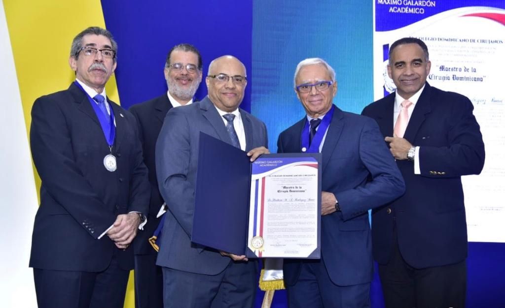 ?p=image&amp;src=%7B%22file%22%3A%22images%2Fnews%2FHeriberto+Rodrguez+Bonet Instituto Tecnol&oacute;gico de Santo Domingo - Profesor del INTEC reconocido como &ldquo;Maestro de la Cirug&iacute;a Dominicana&rdquo;