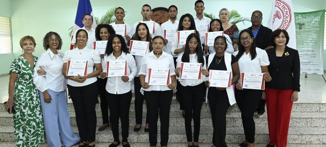 ?p=image&amp;src=%7B%22file%22%3A%22images%2Fnews%2FDiplomadoLenguadeSena Instituto Tecnol&oacute;gico de Santo Domingo - Notas de prensa