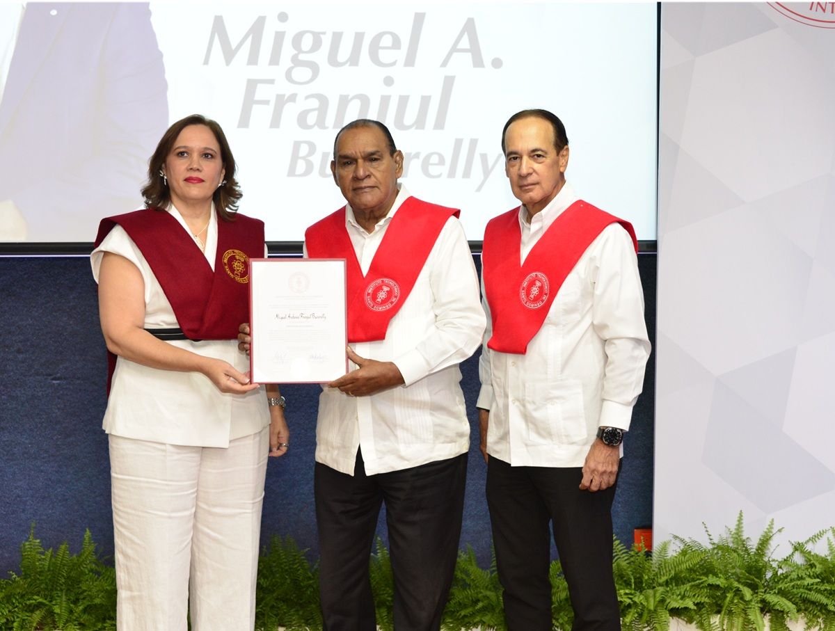 ?p=image&amp;src=%7B%22file%22%3A%22images%2Fnews%2FMiguelFranjul Instituto Tecnol&oacute;gico de Santo Domingo - INTEC reconoce como Profesor Honor&iacute;fico al periodista Miguel Franjul