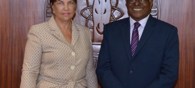 ?p=image&amp;src=%7B%22file%22%3A%22images%2Fnews%2FPeggyCabral-RolandoGuzman Instituto Tecnol&oacute;gico de Santo Domingo - Notas de prensa