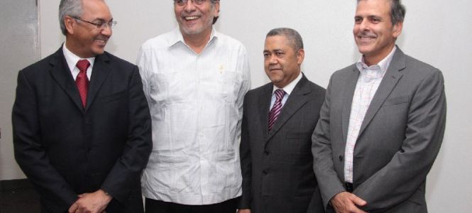 ?p=image&amp;src=%7B%22file%22%3A%22images%2Fprensa%2F337 Instituto Tecnol&oacute;gico de Santo Domingo - Notas de prensa