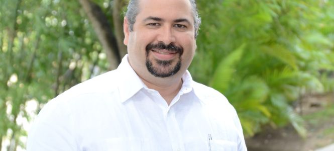 ?p=image&amp;src=%7B%22file%22%3A%22images%2Fnews%2FAlfredoVicioso Instituto Tecnol&oacute;gico de Santo Domingo - Notas de prensa