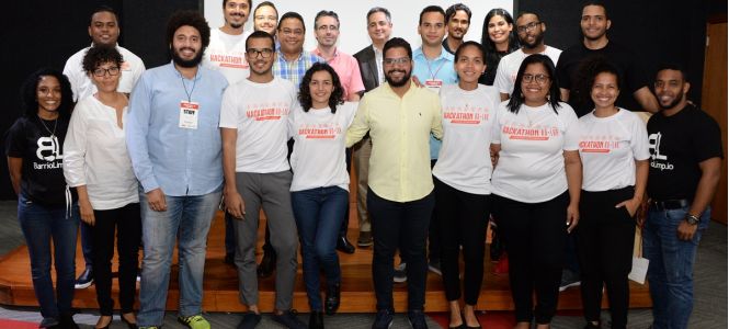 ?p=image&amp;src=%7B%22file%22%3A%22images%2Fnews%2FHackathon Instituto Tecnol&oacute;gico de Santo Domingo - Notas de prensa