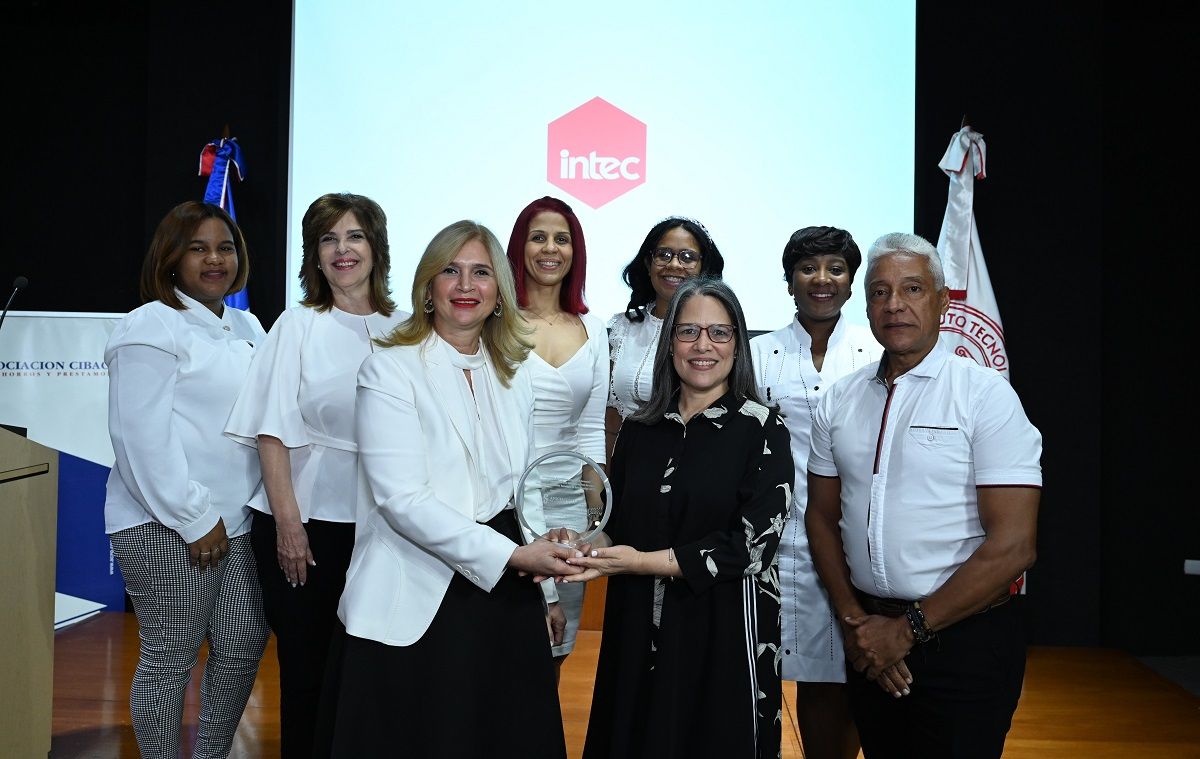 ?p=image&amp;src=%7B%22file%22%3A%22images%2Fnews%2FDiplomadoconACAP Instituto Tecnol&oacute;gico de Santo Domingo - INTEC y Asociaci&oacute;n Cibao de Ahorros y Pr&eacute;stamos capacitan 180 directivos de entidades sin fines de lucro en Efectividad Organizacional 