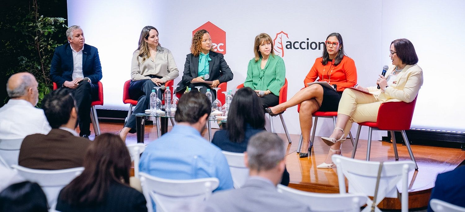 ?p=image&amp;src=%7B%22file%22%3A%22images%2Fnews%2FForo-Acciona Instituto Tecnol&oacute;gico de Santo Domingo - Colaboraci&oacute;n entre sectores es clave para enfrentar amenazas del cambio clim&aacute;tico 
