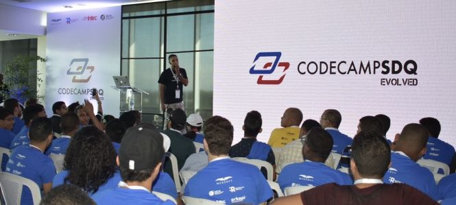 ?p=image&amp;src=%7B%22file%22%3A%22images%2Fnews%2FCodeCamp Instituto Tecnol&oacute;gico de Santo Domingo - Notas de prensa