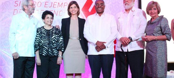 ?p=image&amp;src=%7B%22file%22%3A%22images%2Fprensa%2Fcorte-1 Instituto Tecnol&oacute;gico de Santo Domingo - Notas de prensa