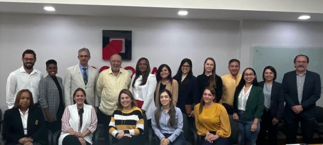 ?p=image&amp;src=%7B%22file%22%3A%22images%2Fnews%2FReunionComiteDispositivosMedicos Instituto Tecnol&oacute;gico de Santo Domingo - Notas de prensa