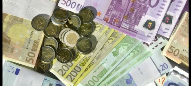 ?p=image&amp;src=%7B%22file%22%3A%22images%2Fprensa%2Fdinero Instituto Tecnol&oacute;gico de Santo Domingo - Notas de prensa