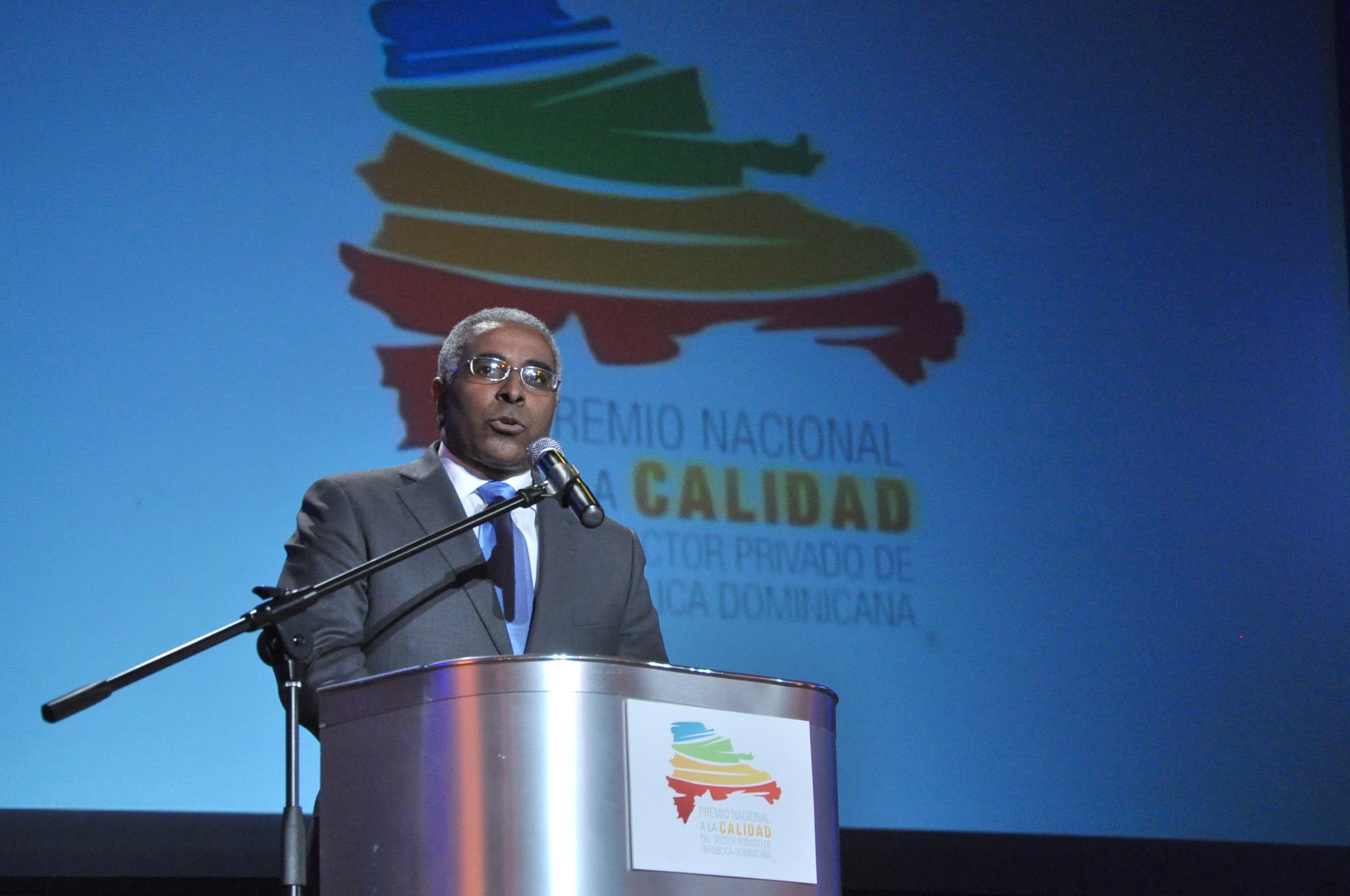 ?p=image&amp;src=%7B%22file%22%3A%22images%2Fprensa%2FDSC_3609 Instituto Tecnol&oacute;gico de Santo Domingo - INTEC apoya el fortalecimiento de las PyMES