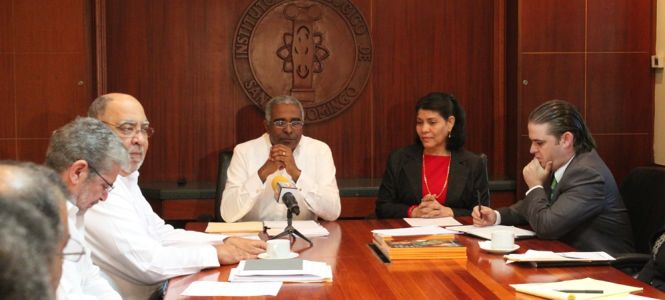 ?p=image&amp;src=%7B%22file%22%3A%22images%2Fprensa%2FIMG_5975.JPG-1 Instituto Tecnol&oacute;gico de Santo Domingo - Notas de prensa