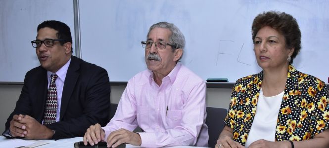 ?p=image&amp;src=%7B%22file%22%3A%22images%2Fnews%2FCarlos+Pimentel+Rafael+Toribio+y+Rosario+Espinal Instituto Tecnol&oacute;gico de Santo Domingo - CEGES