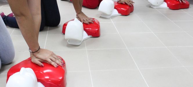 ?p=image&amp;src=%7B%22file%22%3A%22images%2Fprensa%2FSimLab+Practicas+resucitacion+001 Instituto Tecnol&oacute;gico de Santo Domingo - Notas de prensa