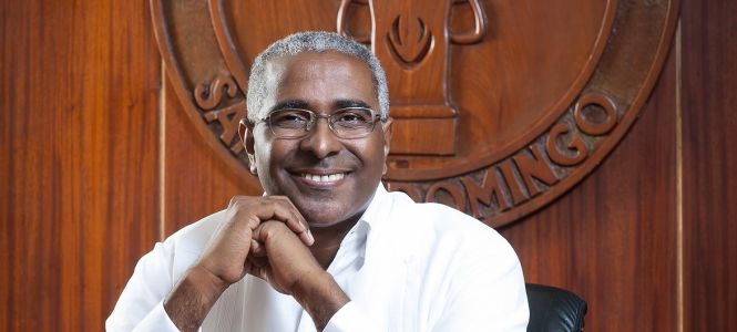 ?p=image&amp;src=%7B%22file%22%3A%22images%2Fnews%2FRolandoGuzman Instituto Tecnol&oacute;gico de Santo Domingo - Notas de prensa