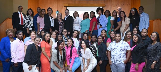 ?p=image&amp;src=%7B%22file%22%3A%22images%2Fnews%2Ftercerarondamaestriaeducacion Instituto Tecnol&oacute;gico de Santo Domingo - Notas de prensa