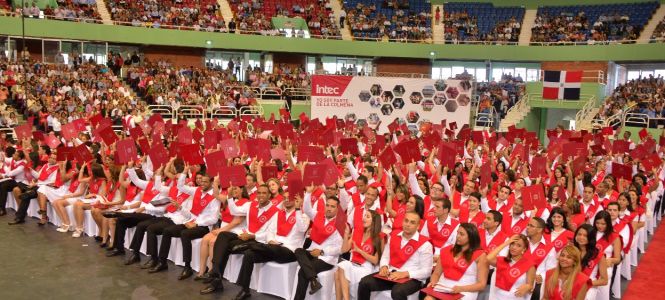 ?p=image&amp;src=%7B%22file%22%3A%22images%2Fprensa%2FGraduandos Instituto Tecnol&oacute;gico de Santo Domingo - Notas de prensa