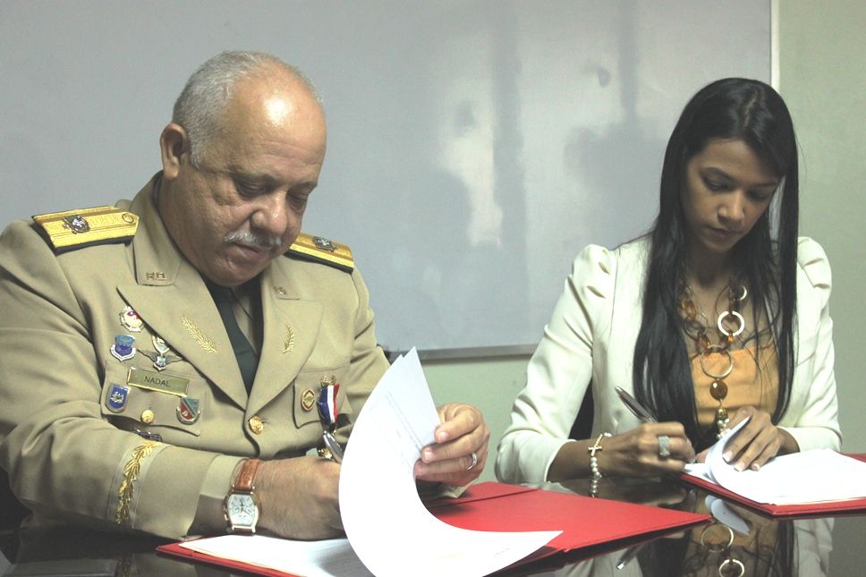 ?p=image&amp;src=%7B%22file%22%3A%22images%2Fprensa%2Fedit Instituto Tecnol&oacute;gico de Santo Domingo - INTEC y las Fuerzas Armadas capacitan a militares en el idioma ingl&eacute;s