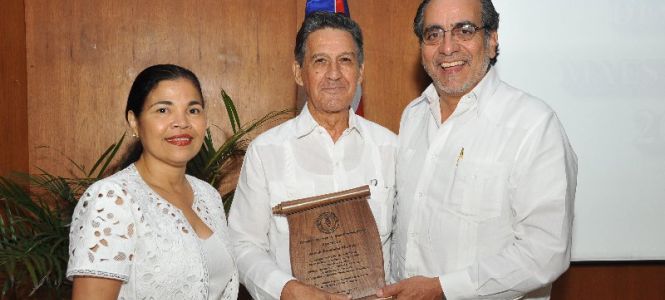 ?p=image&amp;src=%7B%22file%22%3A%22images%2Fprensa%2F334 Instituto Tecnol&oacute;gico de Santo Domingo - Notas de prensa