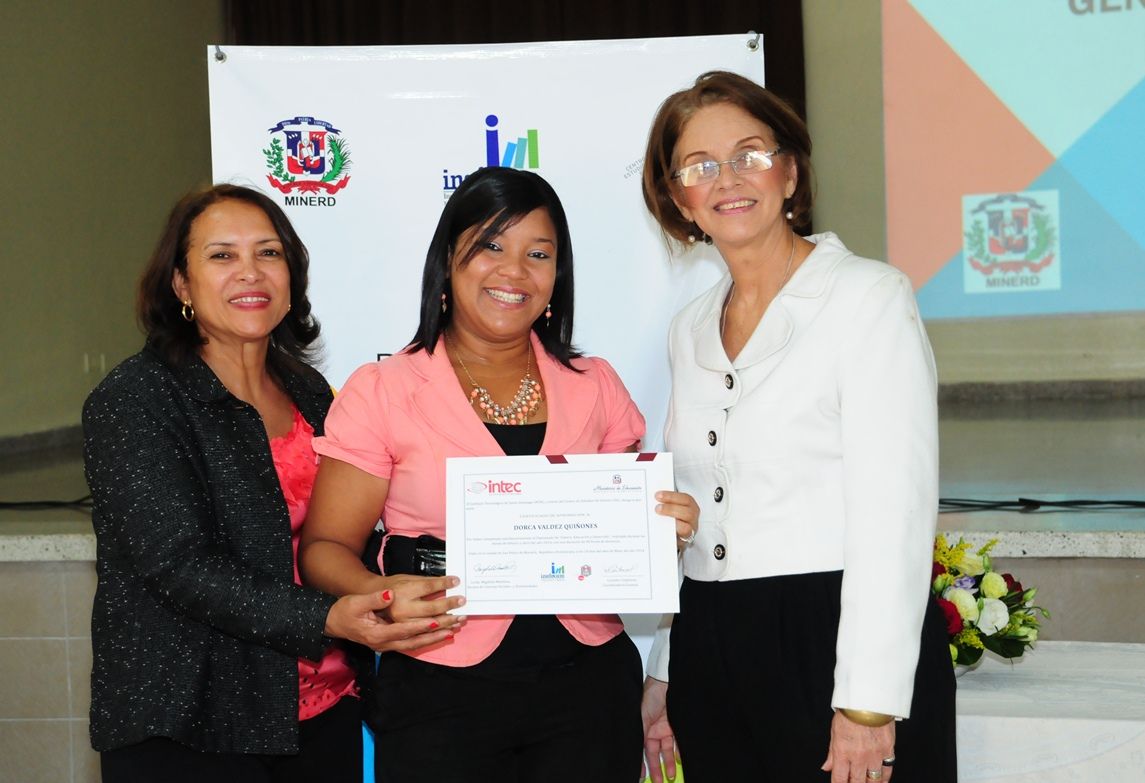 ?p=image&amp;src=%7B%22file%22%3A%22images%2Fprensa%2FLEG_7621 Instituto Tecnol&oacute;gico de Santo Domingo - Certifican 126 docentes de San Pedro de Macor&iacute;s y San Juan de la Maguana en &ldquo;G&eacute;nero, Educaci&oacute;n y Desarrollo&rdquo;