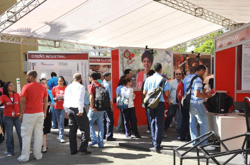 ?p=image&src=%7B%22file%22%3A%22images%2Fpress%2F253 Instituto Tecnológico de Santo Domingo - Intec inaugura Intechnology 2010, la sesta edizione della sua fiera della tecnologia