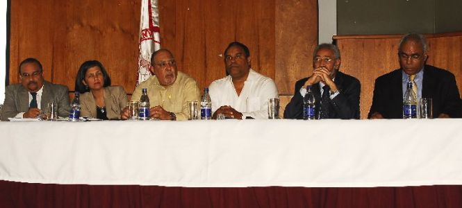 ?p=image&amp;src=%7B%22file%22%3A%22images%2Fprensa%2F186 Instituto Tecnol&oacute;gico de Santo Domingo - Notas de prensa