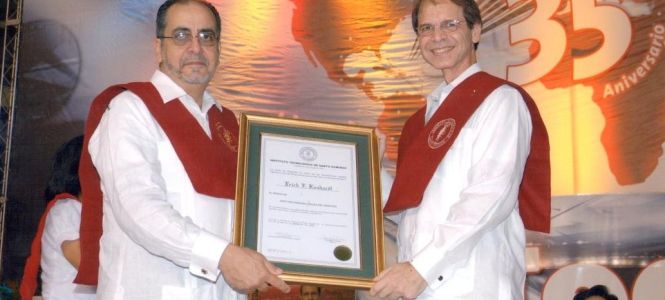 ?p=image&amp;src=%7B%22file%22%3A%22images%2Fprensa%2FHonoris+Causa+Erick+Kunhardt-2007- Instituto Tecnol&oacute;gico de Santo Domingo - Notas de prensa