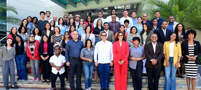 ?p=image&amp;src=%7B%22file%22%3A%22images%2Fnews%2FSeminariodeperiodistas Instituto Tecnol&oacute;gico de Santo Domingo - Notas de prensa