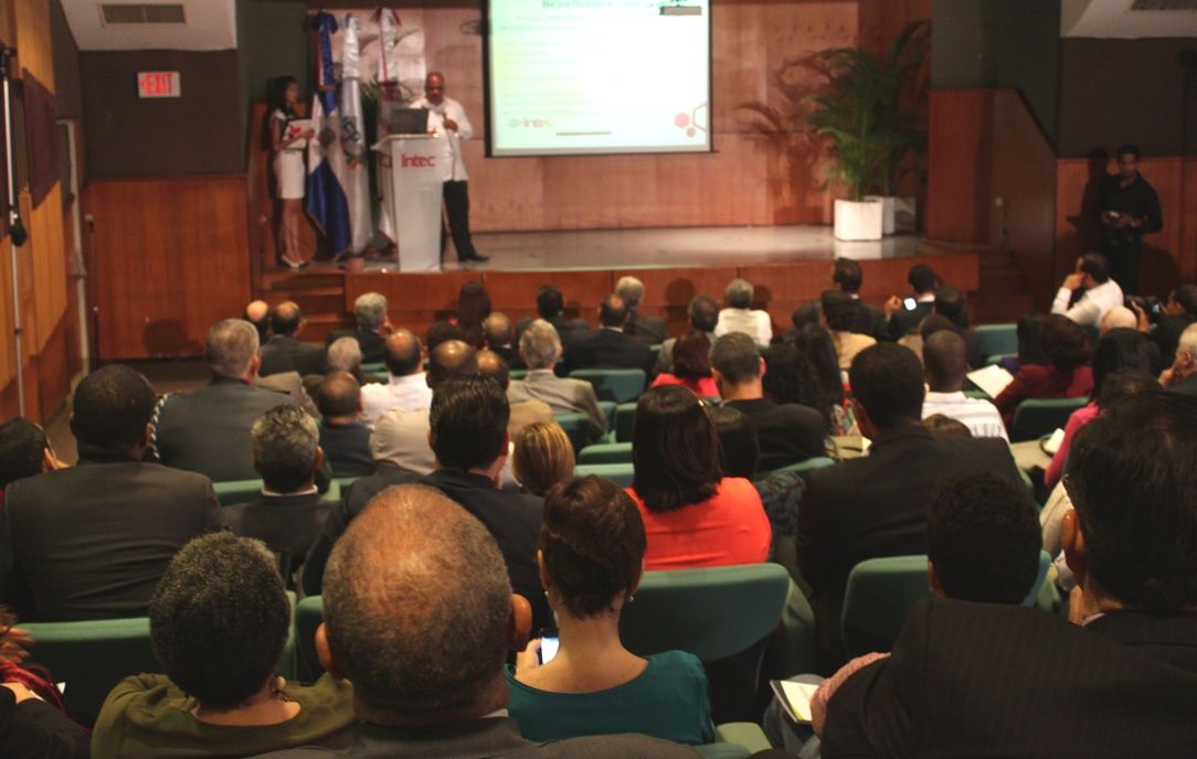 ?p=image&amp;src=%7B%22file%22%3A%22images%2Fprensa%2FIMG_4342 Instituto Tecnol&oacute;gico de Santo Domingo - Sector informal abarca 65.3% del mercado laboral privado