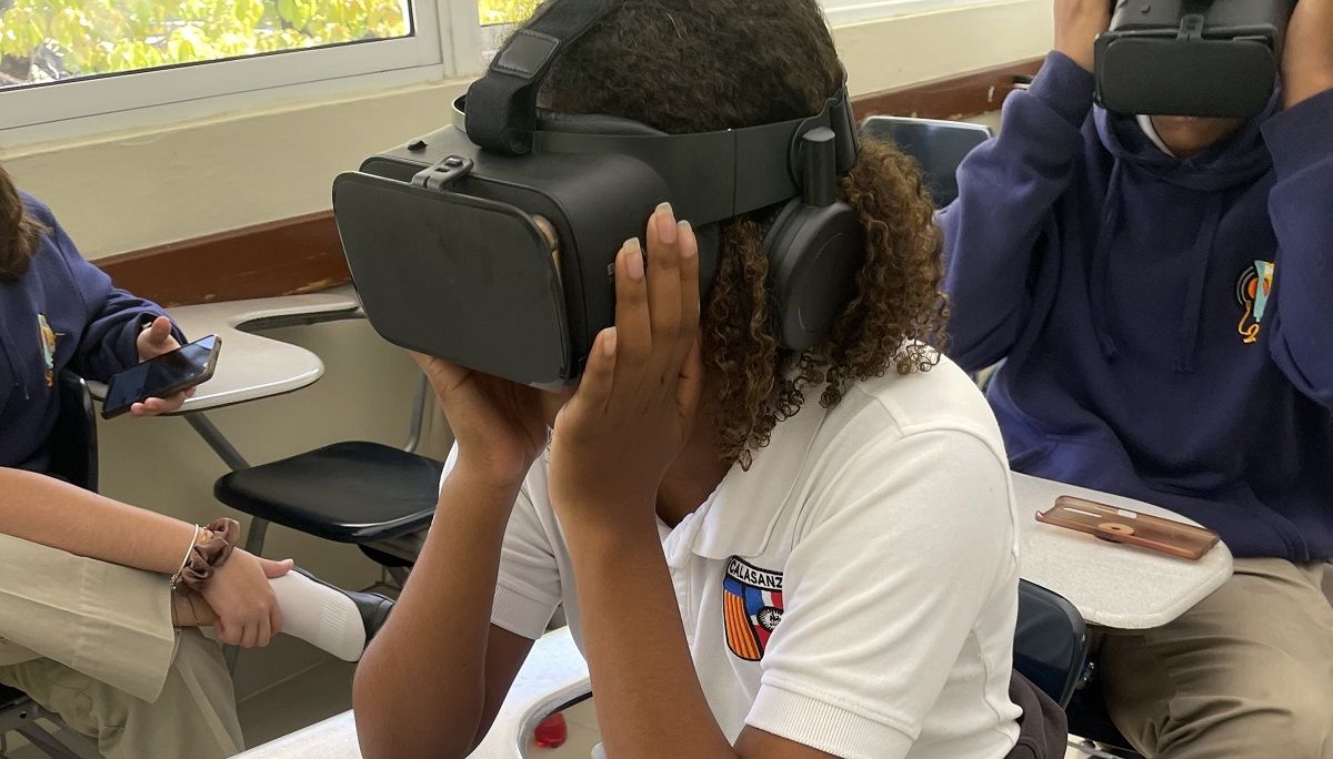 ?p=image&amp;src=%7B%22file%22%3A%22images%2Fnews%2FINTEC-STEM Instituto Tecnol&oacute;gico de Santo Domingo - INTEC lleva la educaci&oacute;n STEM a las escuelas