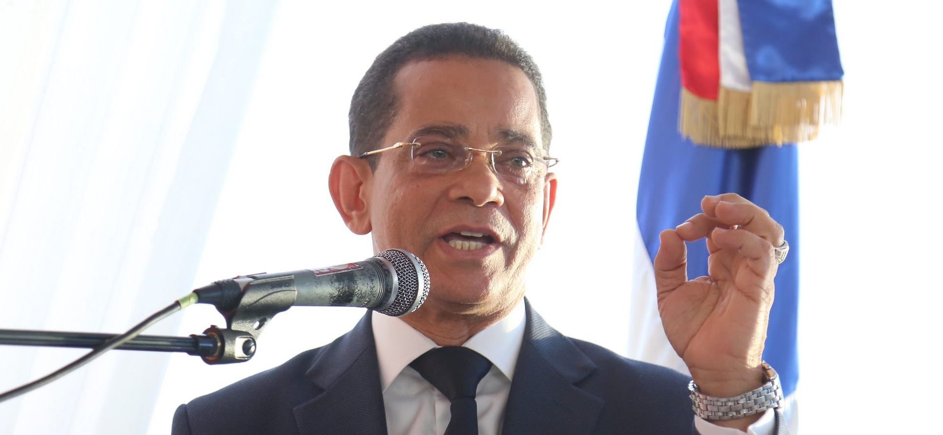 ?p=image&amp;src=%7B%22file%22%3A%22images%2Fnews%2FVargas Instituto Tecnol&oacute;gico de Santo Domingo - Senador Jos&eacute; Rafael Vargas aboga Estado tenga participaci&oacute;n econ&oacute;mica para funcionamiento del sistema de pensiones