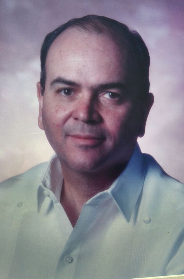 ?p=image&amp;src=%7B%22file%22%3A%22images%2Fperfiles%2Frectores%2Feduardo-latorre Instituto Tecnol&oacute;gico de Santo Domingo - Dr. Eduardo Latorre  &dagger;