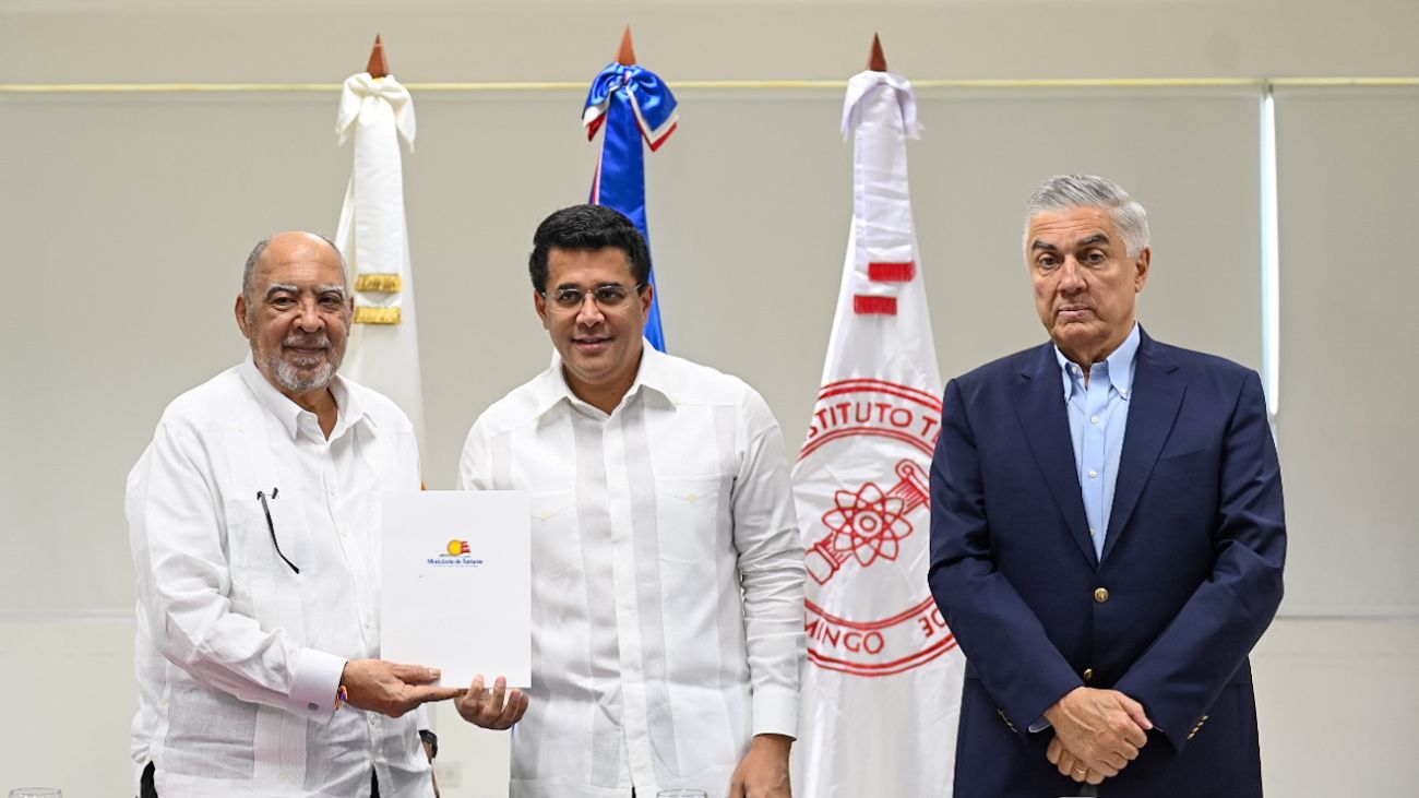 ?p=image&amp;src=%7B%22file%22%3A%22images%2Fnews%2FINTECSargazoTurismo Instituto Tecnol&oacute;gico de Santo Domingo - Ministerio de Turismo entrega un mill&oacute;n de d&oacute;lares a universidades para investigaci&oacute;n del sargazo
