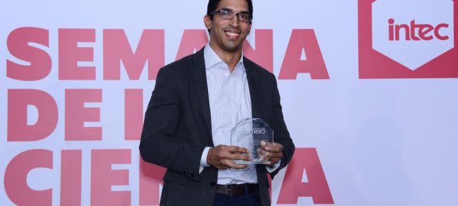 ?p=image&amp;src=%7B%22file%22%3A%22images%2Fnews%2FKalil+Erazo2 Instituto Tecnol&oacute;gico de Santo Domingo - Notas de prensa