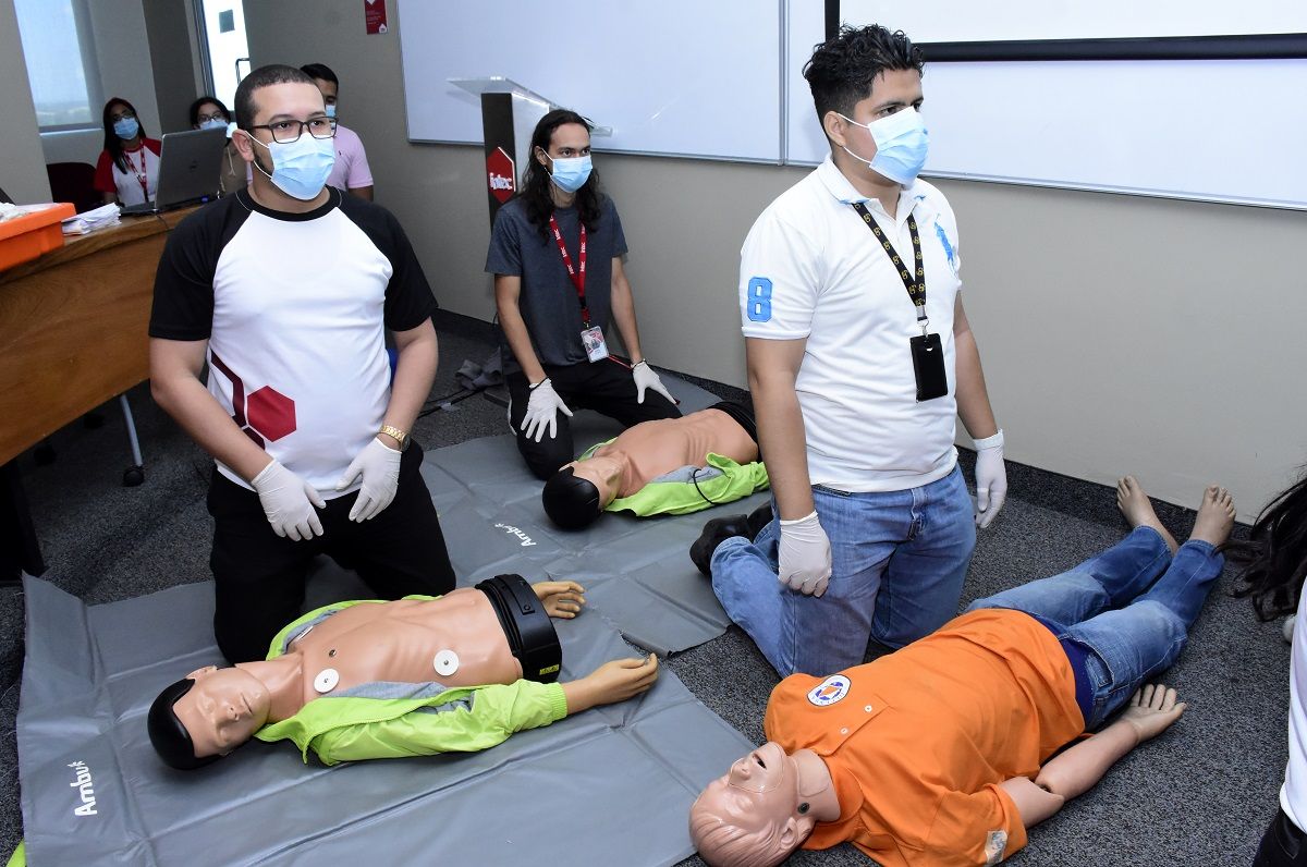 ?p=image&amp;src=%7B%22file%22%3A%22images%2Fnews%2FBrigadistasINTEC Instituto Tecnol&oacute;gico de Santo Domingo - INTEC capacita colaboradores en gesti&oacute;n de riesgos