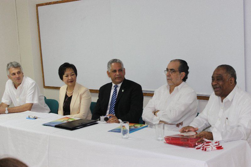 ?p=image&amp;src=%7B%22file%22%3A%22images%2Fprensa%2F295 Instituto Tecnol&oacute;gico de Santo Domingo - Celebran reuni&oacute;n de proyecto sobre contaminaci&oacute;n en peces y moluscos