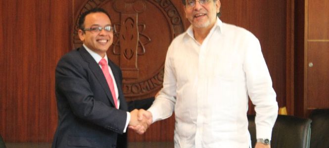 ?p=image&amp;src=%7B%22file%22%3A%22images%2Fprensa%2F296 Instituto Tecnol&oacute;gico de Santo Domingo - Notas de prensa