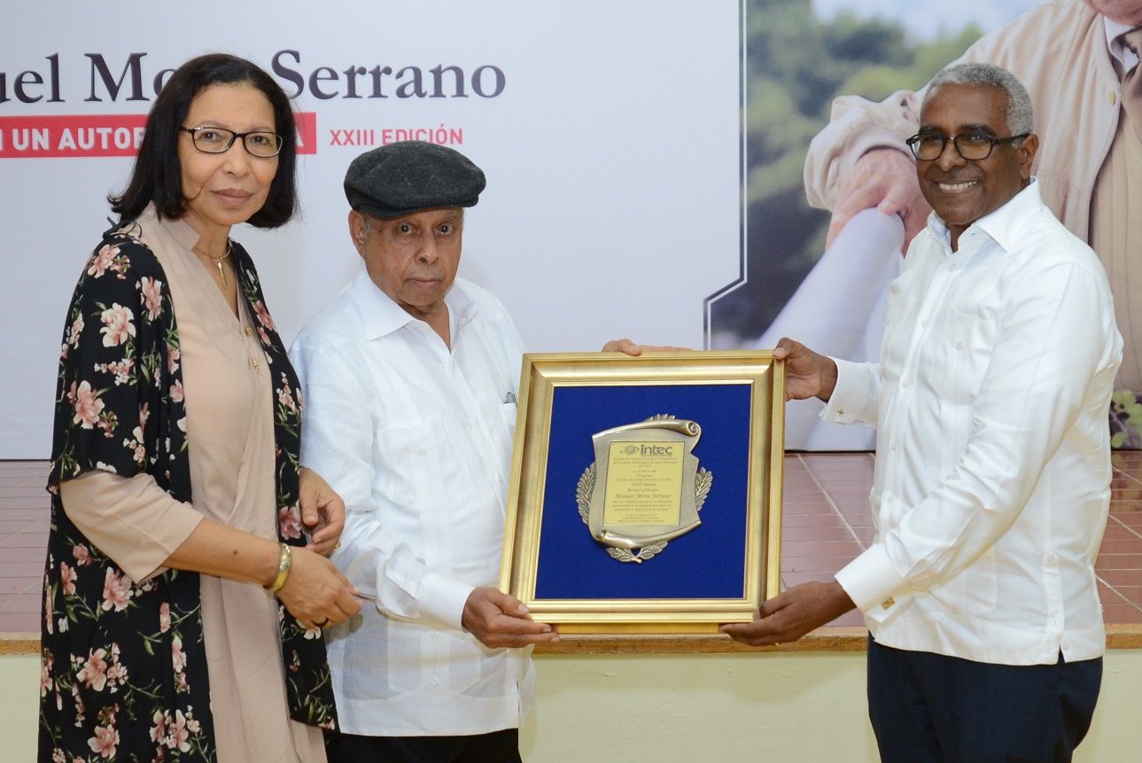 ?p=image&amp;src=%7B%22file%22%3A%22images%2Fnews%2FFOTO-1 Instituto Tecnol&oacute;gico de Santo Domingo - Homenaje al escritor Manuel Mora Serrano