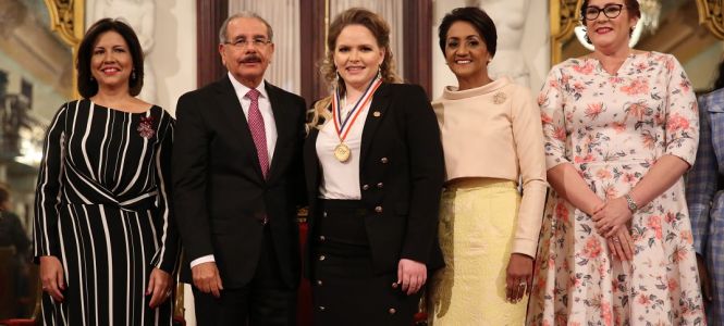 ?p=image&amp;src=%7B%22file%22%3A%22images%2Fnews%2FRynaThen Instituto Tecnol&oacute;gico de Santo Domingo - Notas de prensa