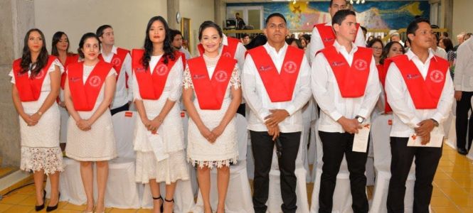 ?p=image&amp;src=%7B%22file%22%3A%22images%2Fnews%2FGraduandos+oftalmologa-min.JPG-1 Instituto Tecnol&oacute;gico de Santo Domingo - Notas de prensa