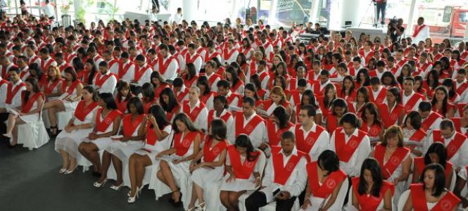 ?p=image&amp;src=%7B%22file%22%3A%22images%2Fprensa%2F433 Instituto Tecnol&oacute;gico de Santo Domingo - Notas de prensa