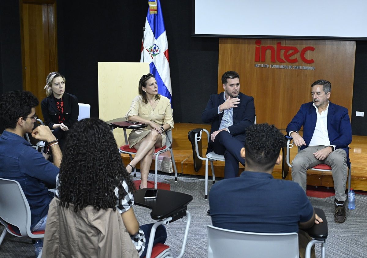 ?p=image&amp;src=%7B%22file%22%3A%22images%2Fnews%2FSiemens-INTEC Instituto Tecnol&oacute;gico de Santo Domingo - Estudiantes del &Aacute;rea de Ingenier&iacute;as y representantes de Siemens Energy se&ntilde;alan retos de la transici&oacute;n energ&eacute;tica
