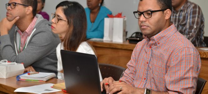 ?p=image&amp;src=%7B%22file%22%3A%22images%2Fnews%2FTaller-Periodismo-Cientifico-IV Instituto Tecnol&oacute;gico de Santo Domingo - Notas de prensa