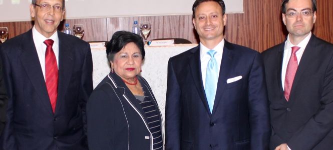 ?p=image&amp;src=%7B%22file%22%3A%22images%2Fprensa%2FDominicana+Software+2013+WEB Instituto Tecnol&oacute;gico de Santo Domingo - Notas de prensa