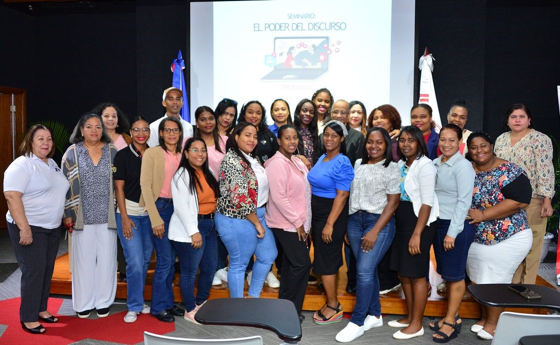 ?p=image&amp;src=%7B%22file%22%3A%22images%2Fnews%2FSeminario-el-poder-del-discurso Instituto Tecnol&oacute;gico de Santo Domingo - Eval&uacute;an abordaje de temas de g&eacute;nero y lenguaje en medios de comunicaci&oacute;n