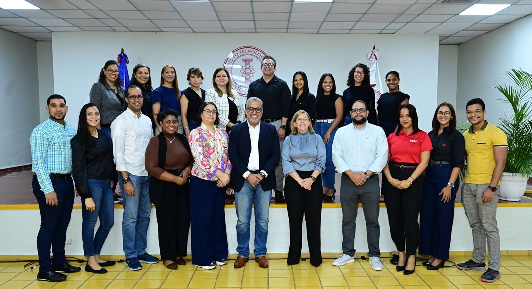 ?p=image&amp;src=%7B%22file%22%3A%22images%2Fnews%2FTaller+de+portavoces+2025 Instituto Tecnol&oacute;gico de Santo Domingo - INTEC fortalece habilidades comunicacionales de su personal con Taller de Portavoces 2025