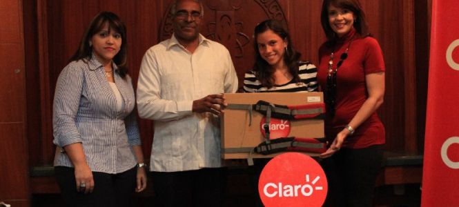 ?p=image&amp;src=%7B%22file%22%3A%22images%2Fprensa%2F369 Instituto Tecnol&oacute;gico de Santo Domingo - Notas de prensa