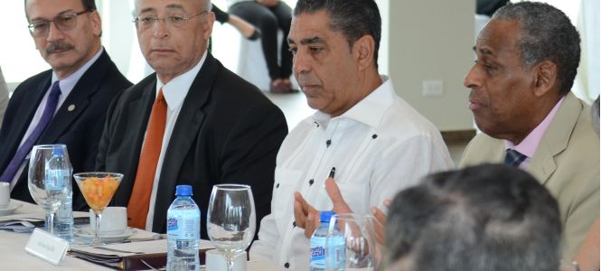 ?p=image&amp;src=%7B%22file%22%3A%22images%2Fnews%2FVisitaCUNY-SUNY Instituto Tecnol&oacute;gico de Santo Domingo - Notas de prensa