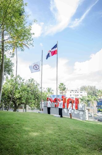 ?p=image&amp;src=%7B%22file%22%3A%22images%2Fprensa%2F0041_43_Aniversario_INTEC Instituto Tecnol&oacute;gico de Santo Domingo - Celebramos 43 a&ntilde;os de historia de la Colmena